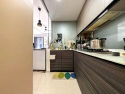 d'Nest (D18), Condominium #453628361